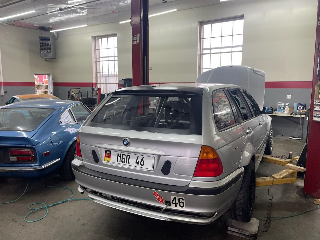 E46 BMW Sedan Carbon Fiber Rear Hatch